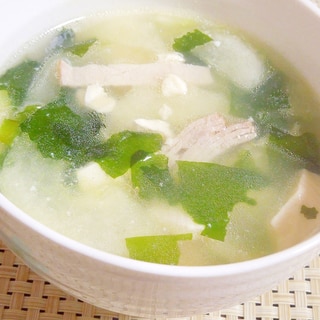 絹豆腐と冬瓜のシャンタンスープ